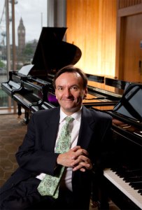 Guest artist Stephen Hough. Photo copyright Andrew Crowley.
